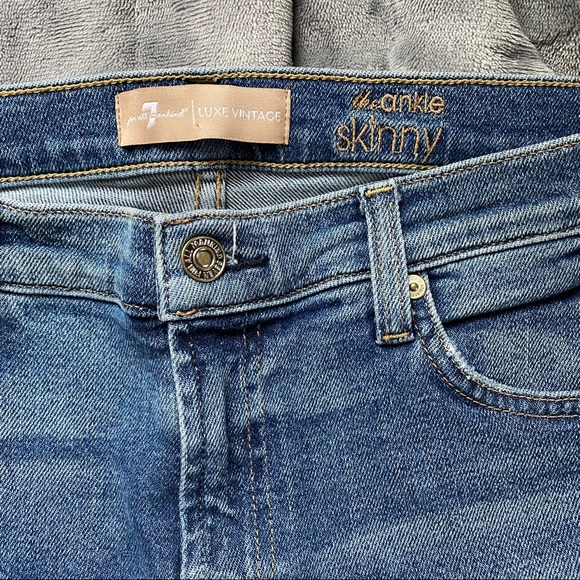 7 For All Mankind Ankle Skinny Jeans | Size 30 - Picture 3 of 6